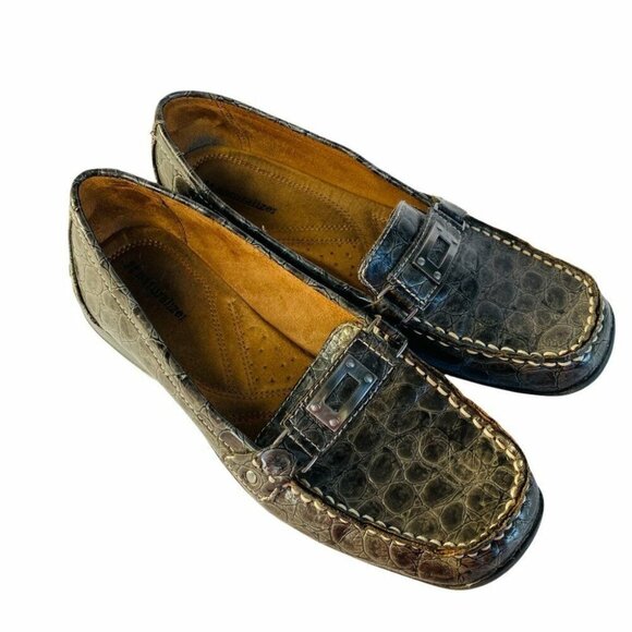 Croco Patent Leather Loafers - Picture 2 of 11